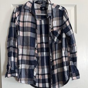 tentree Navy and White Plaid Button-Down Shirt